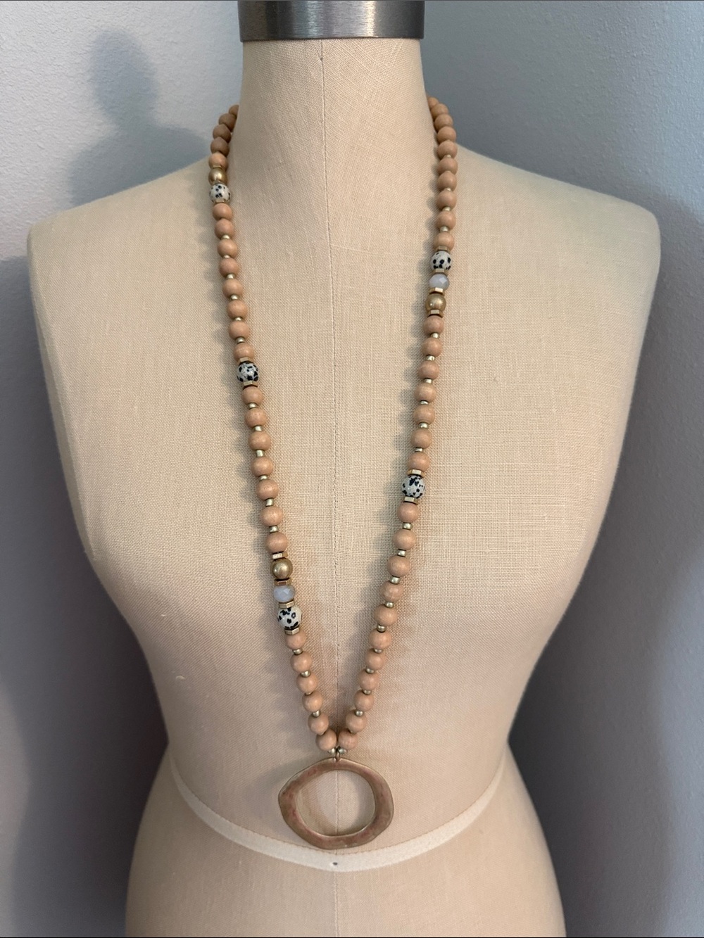 Natural Tan Wood Bead Necklace with Circular Pendant
